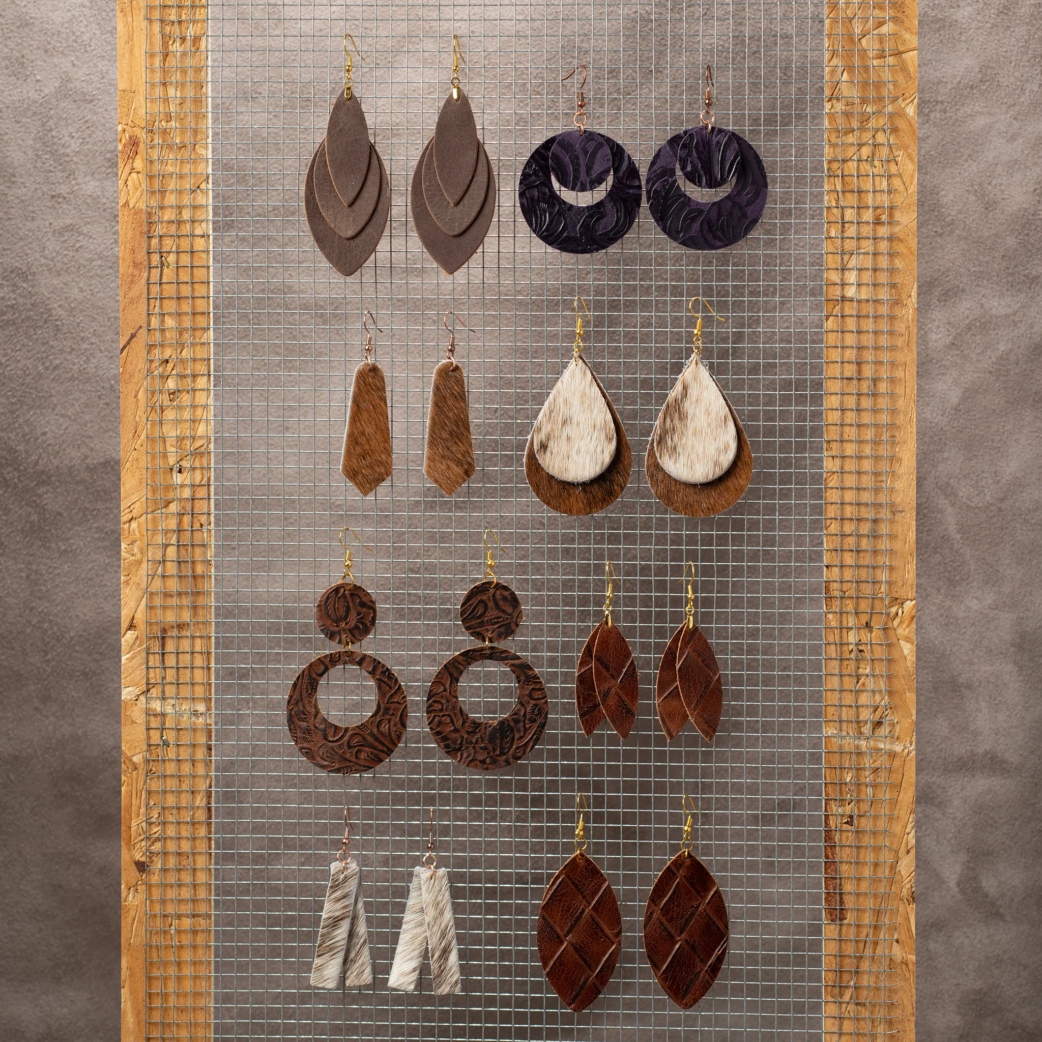 The Earring Bar: Caffeinate & Curate, 09/11/25