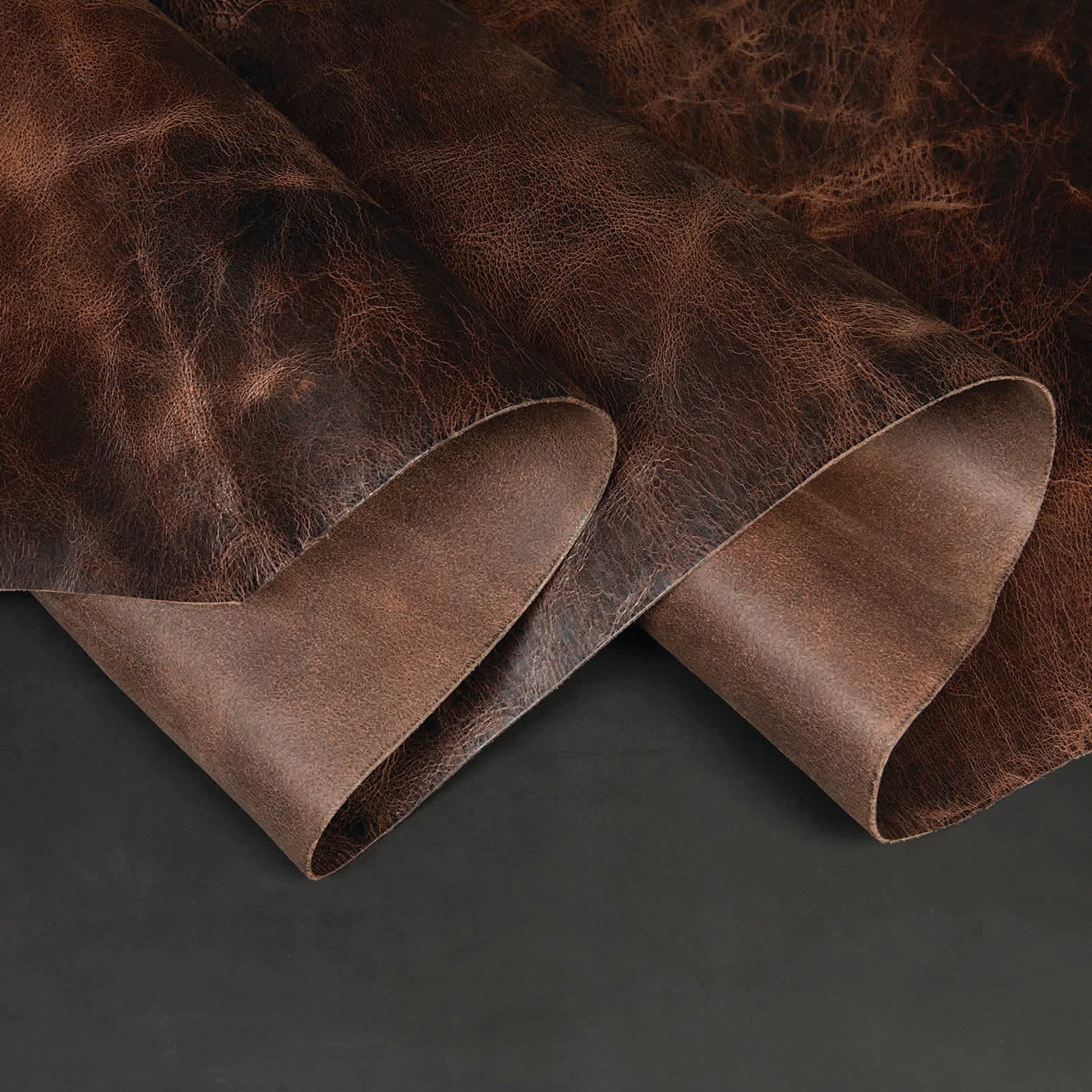 10697-water-buffalo-leather-single-bends-1.webp