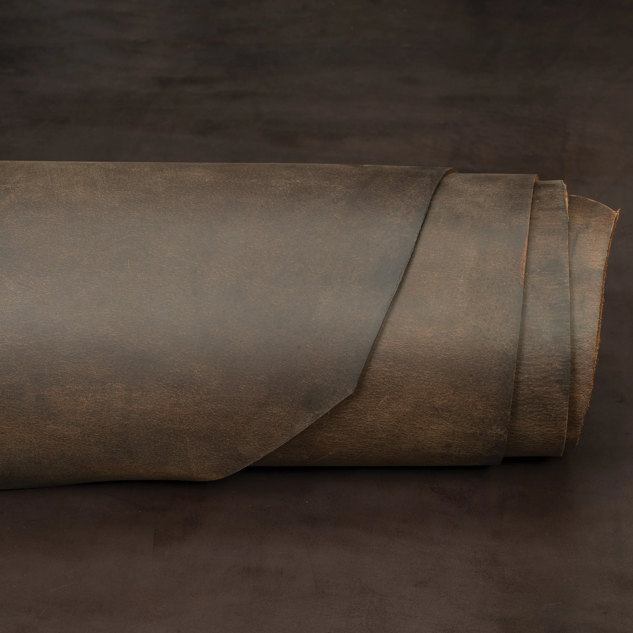 10697-water-buffalo-leather-single-bends-1.webp