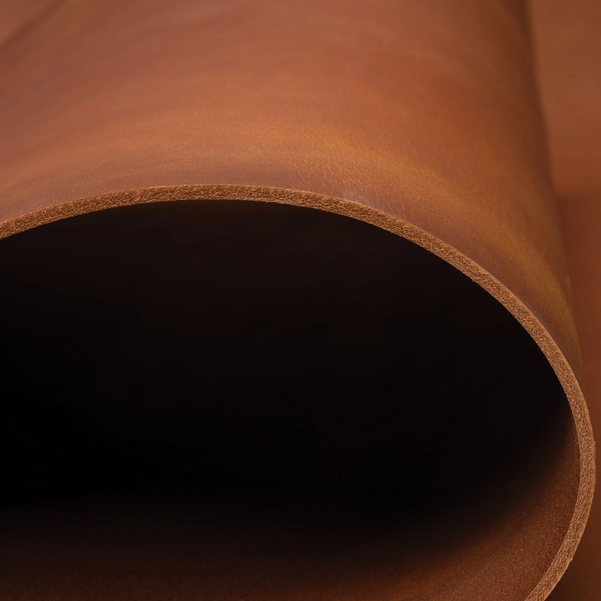 10697-water-buffalo-leather-single-bends-1.webp