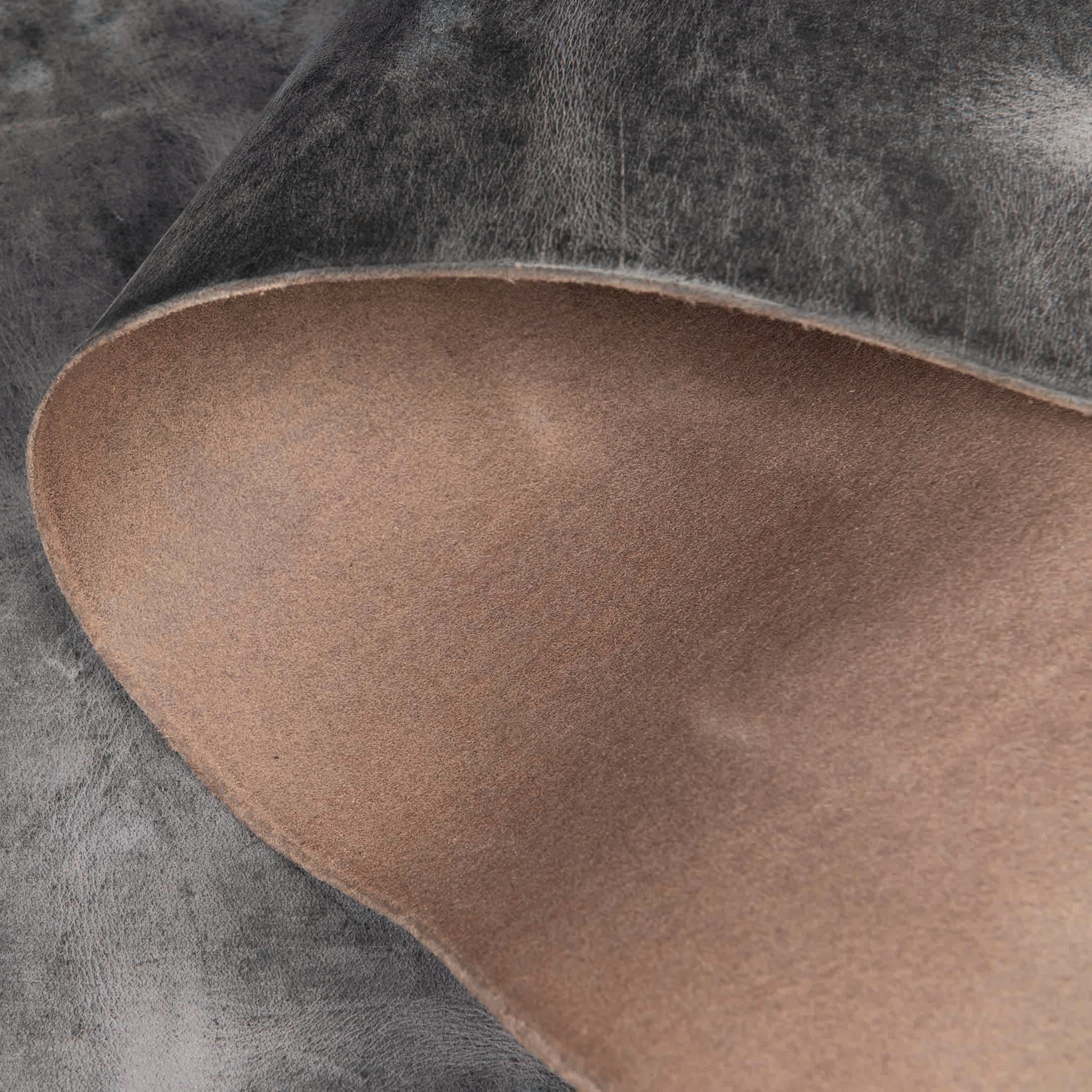 10697-water-buffalo-leather-single-bends-1.webp