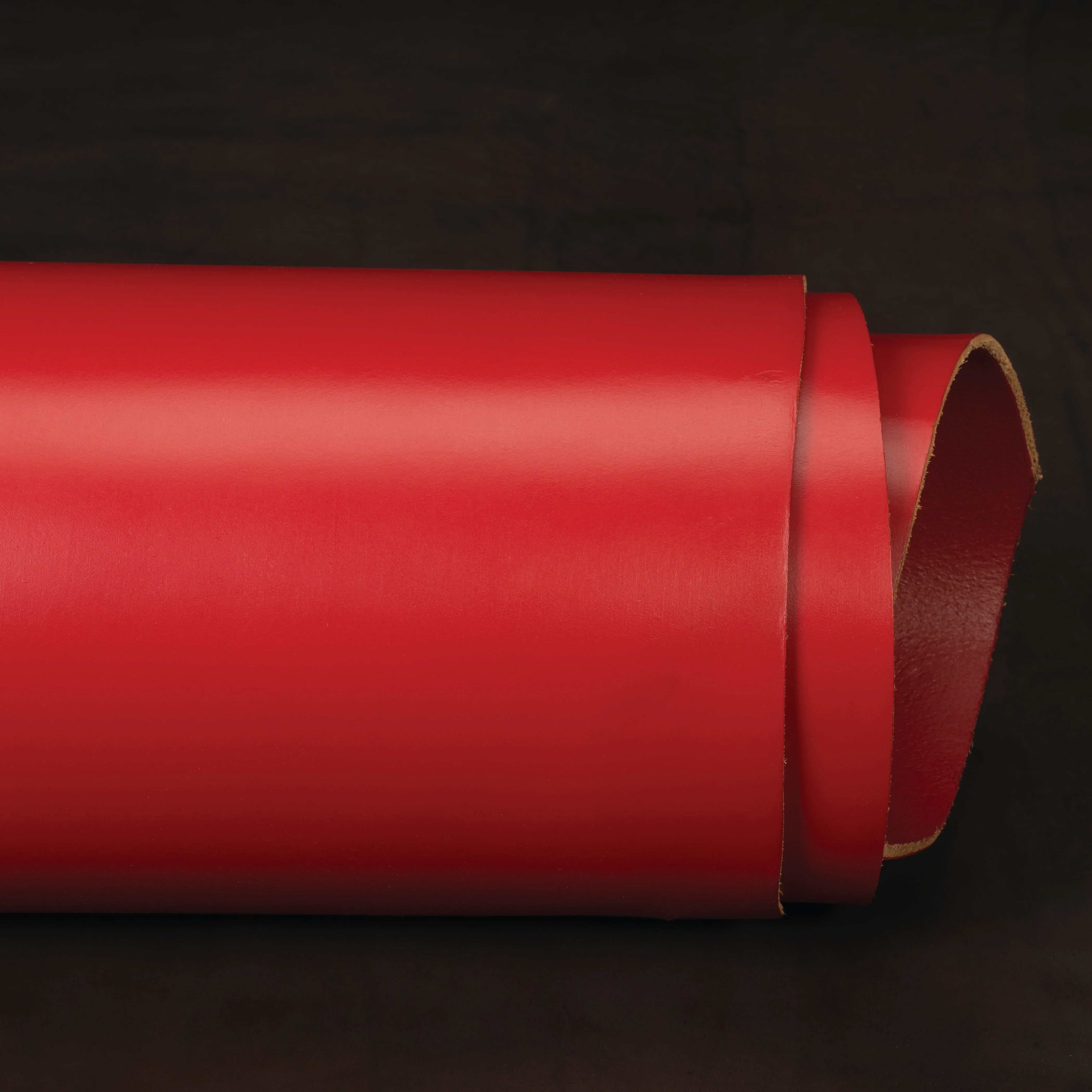 CHAHINLEATHER® Pigmented Strap Leather
