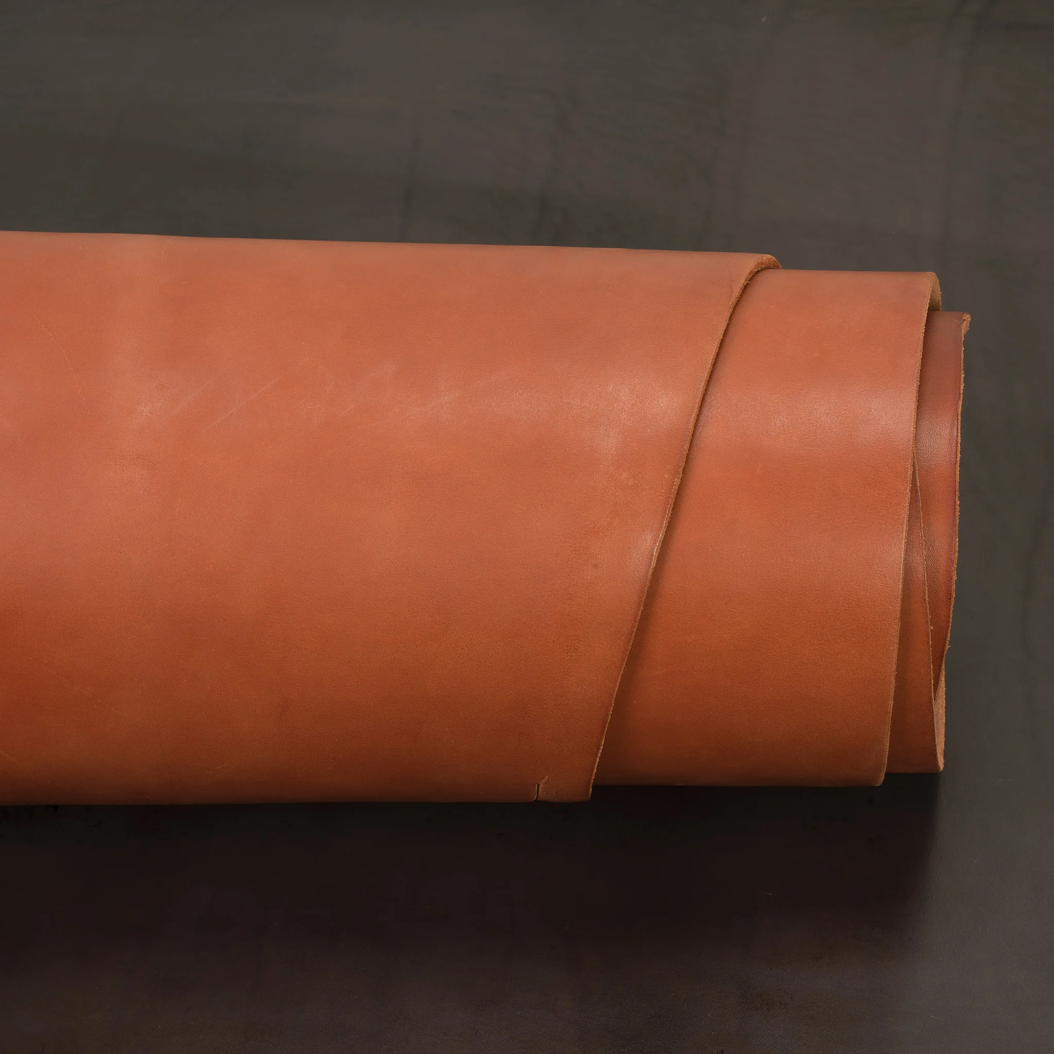 CHAHINLEATHERÂ® Saddle Skirting Leather
