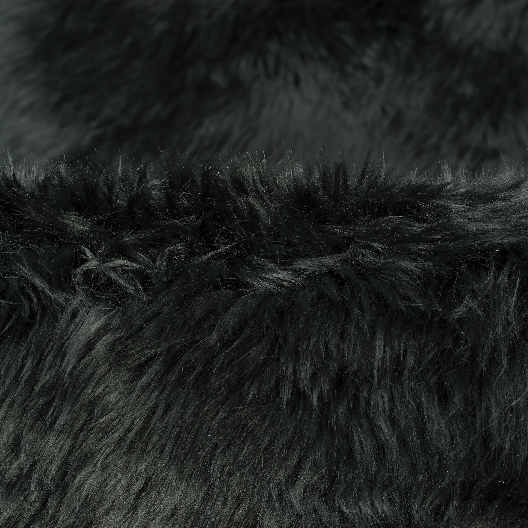 6077-chrome-tanned-sheepskin-rug-1.webp
