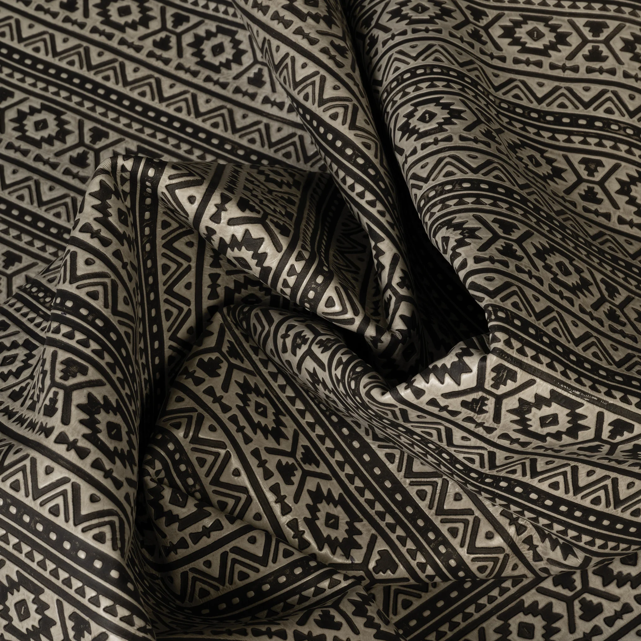 6652-embossed-leather-2-3-oz-southwest-1.webp