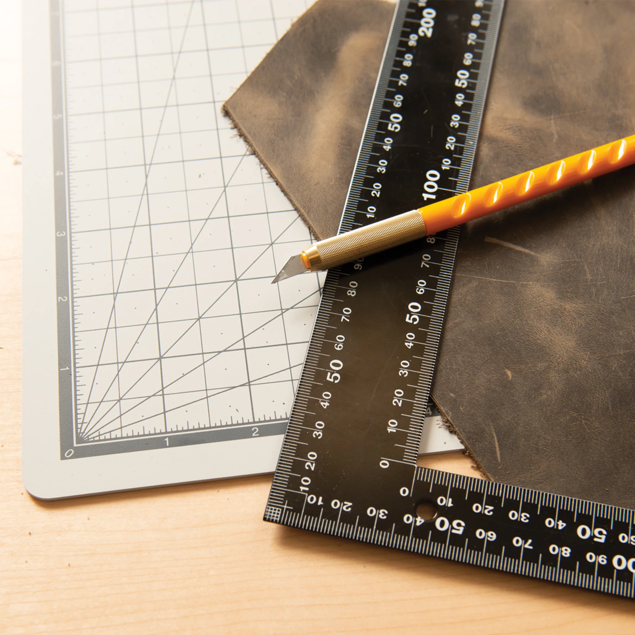 7178-folding-cutting-mat-1.webp