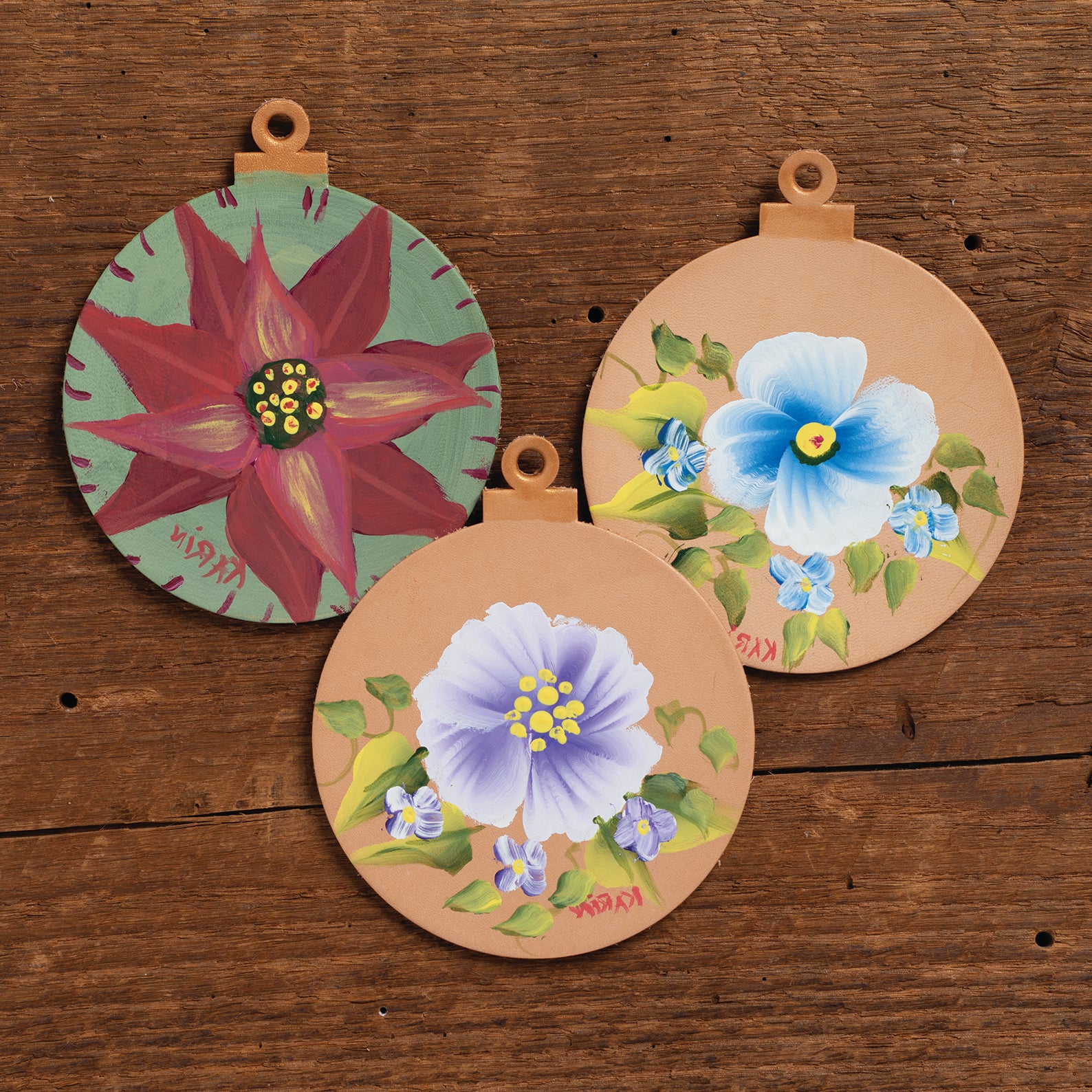 7219-globe-ornament-kit-1.webp