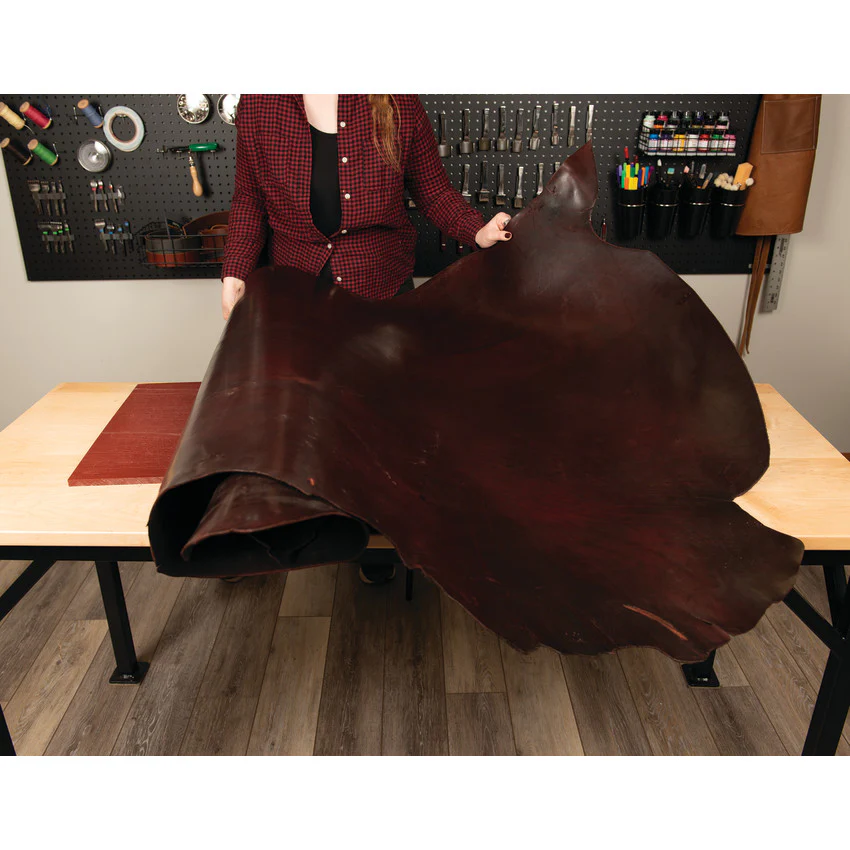 7402-hermann-oak-latigo-leather-1.webp