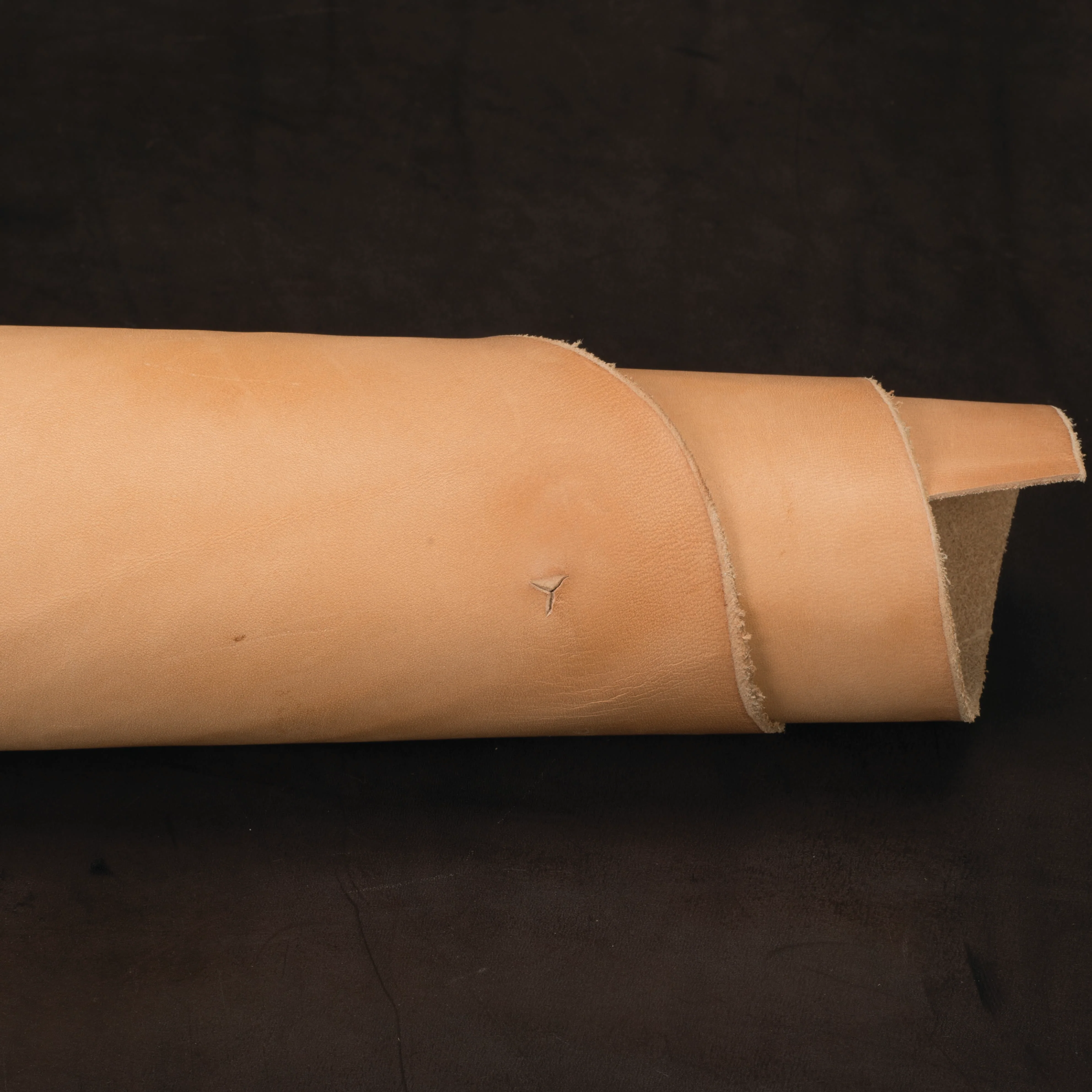Hermann OakÂ® Veg-Tan Single Shoulders, Natural
