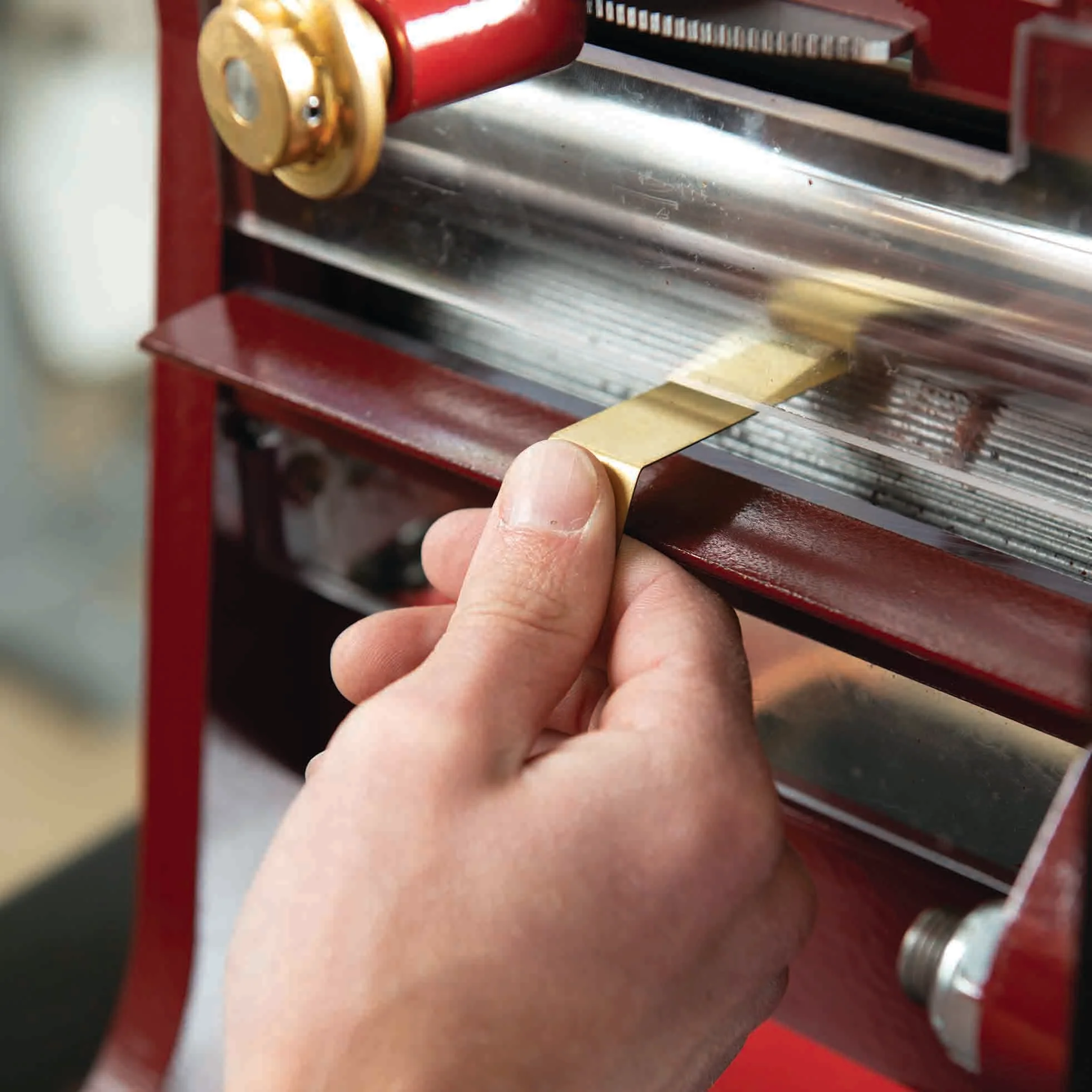 8223-master-tool-leather-splitter-1.webp