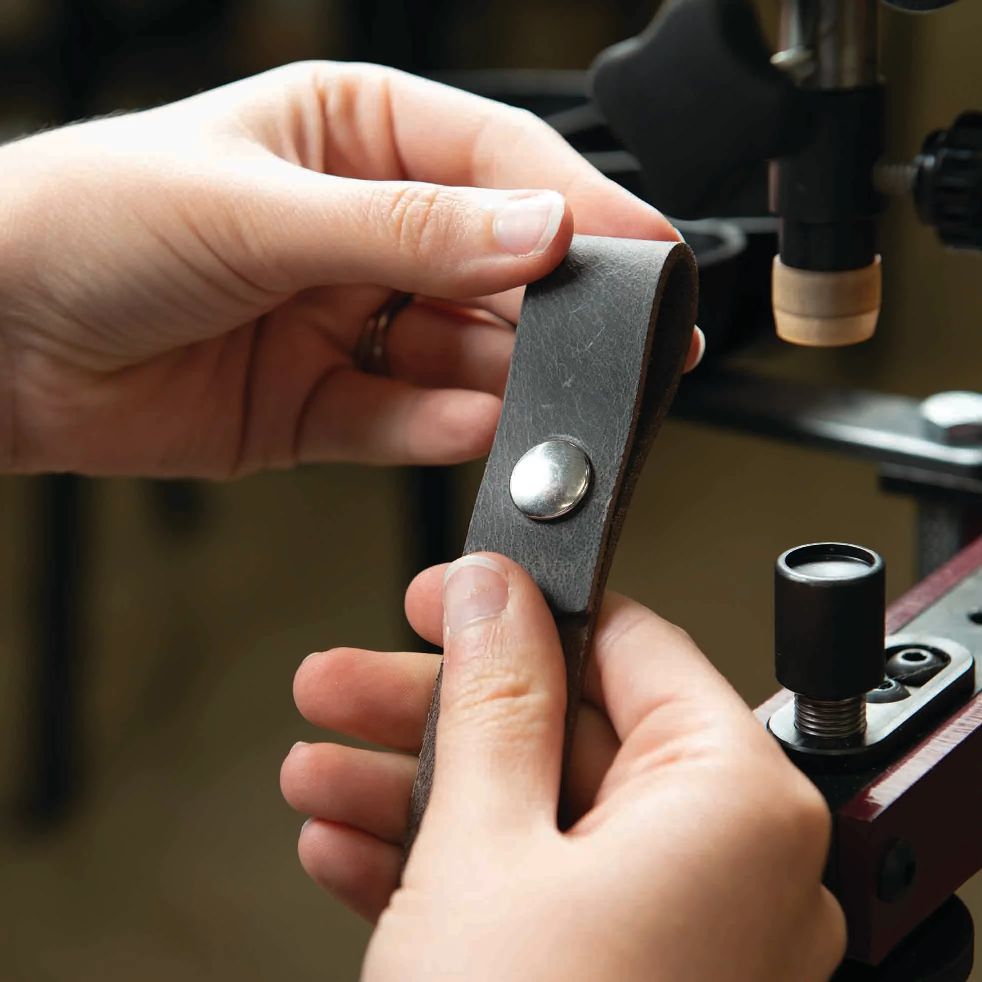 8228-master-tool-mt900-multifunction-foot-press-1.webp