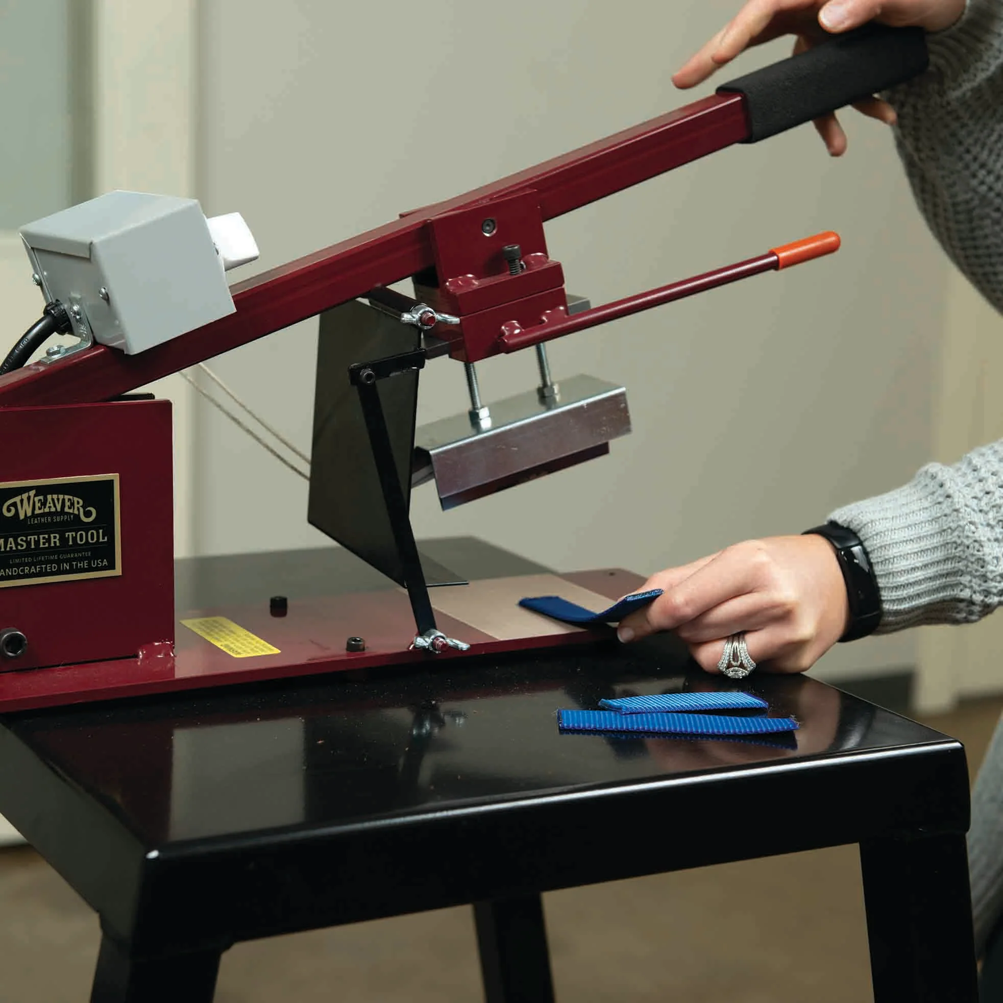 8229-master-tool-nylon-hot-cutter-base-unit-1.webp