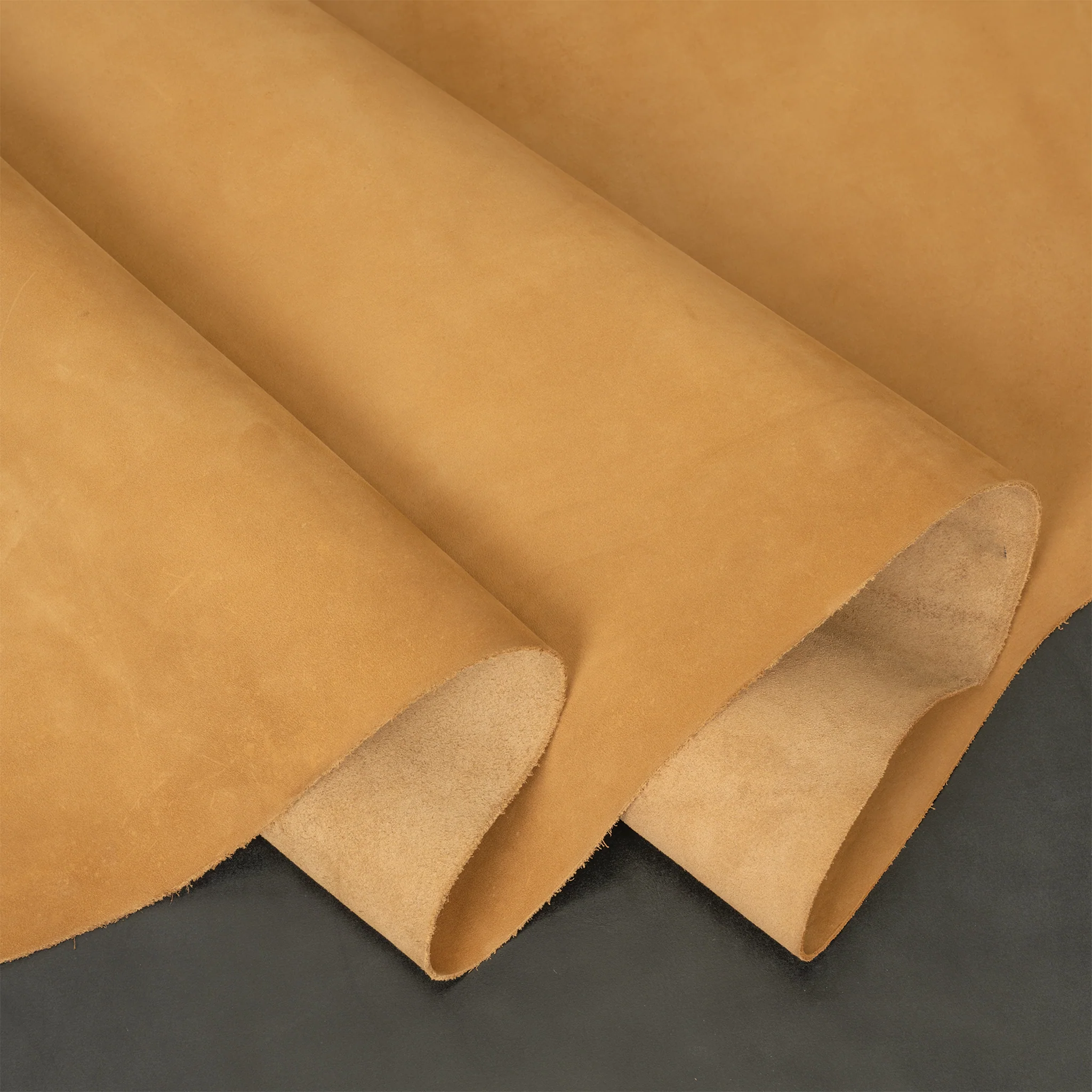 9359-sample-chrome-tanned-nubuck-leather-sides-5-6-oz–1.webp
