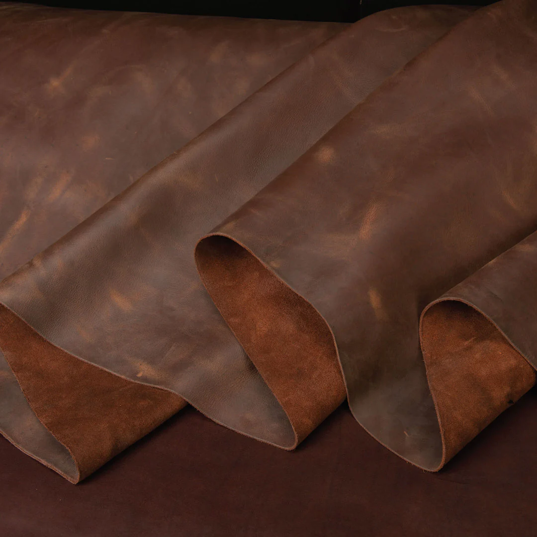 9493-sample-frontier-pull-up-leather-1.webp