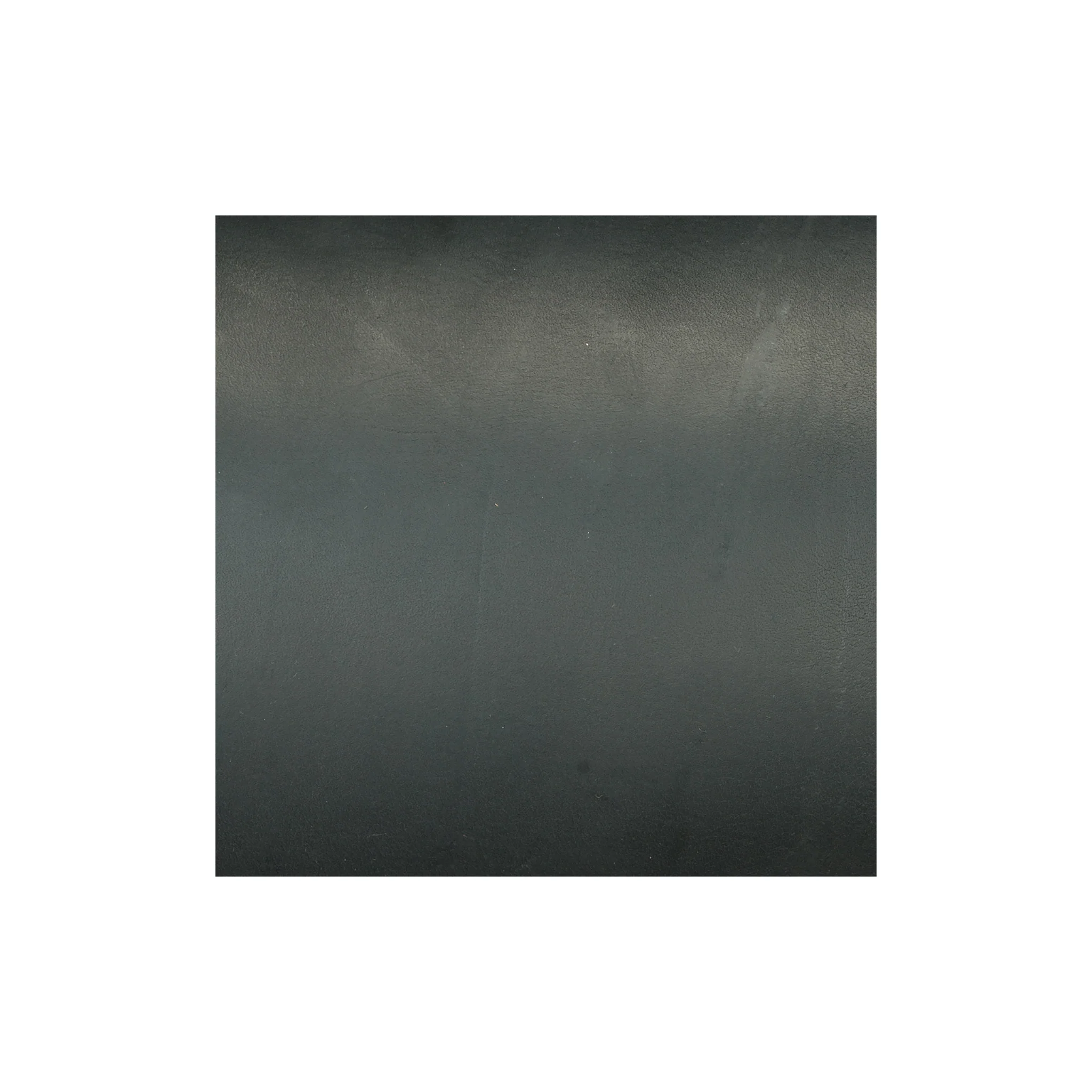 Sample, Hermann OakÂ® Black Drum Dyed Harness Leather