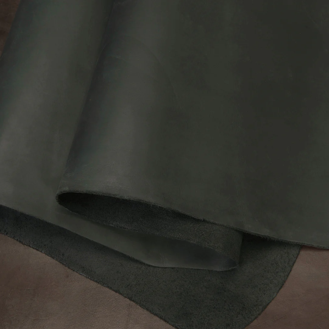 9598-sample-matte-chrome-tanned-water-buffalo-leather-5-6-oz–1.webp