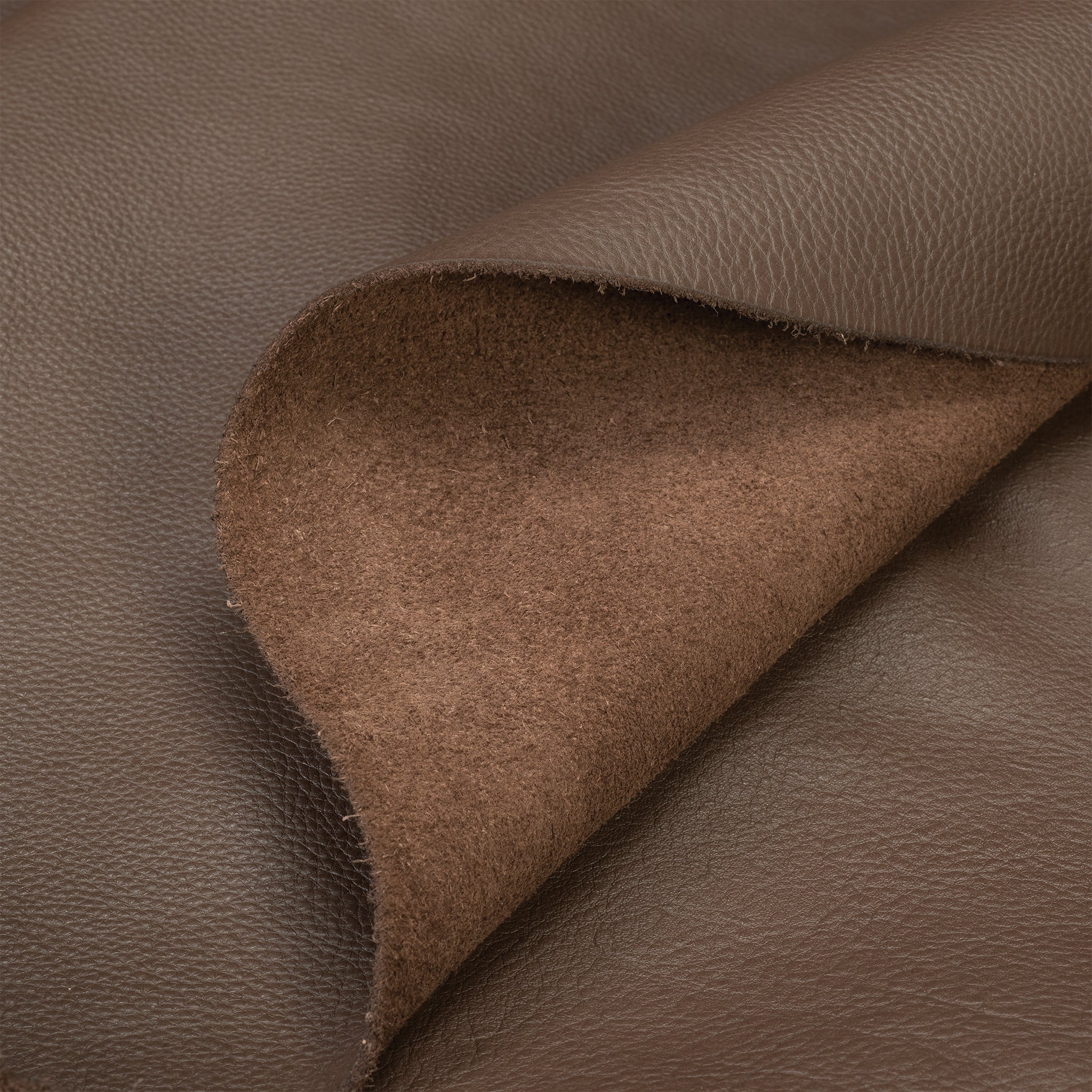 9695-sample-telfair-pebble-grain-supersoft-leather-4-to-5-oz–1.webp